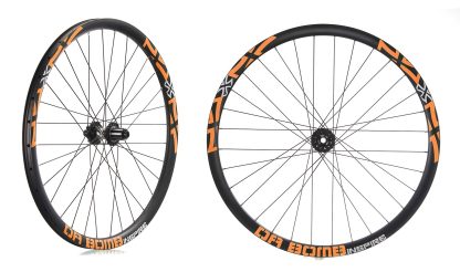 ARO DA BOMB INSPIRE 27.5*32H BK/ORANGE 20212261